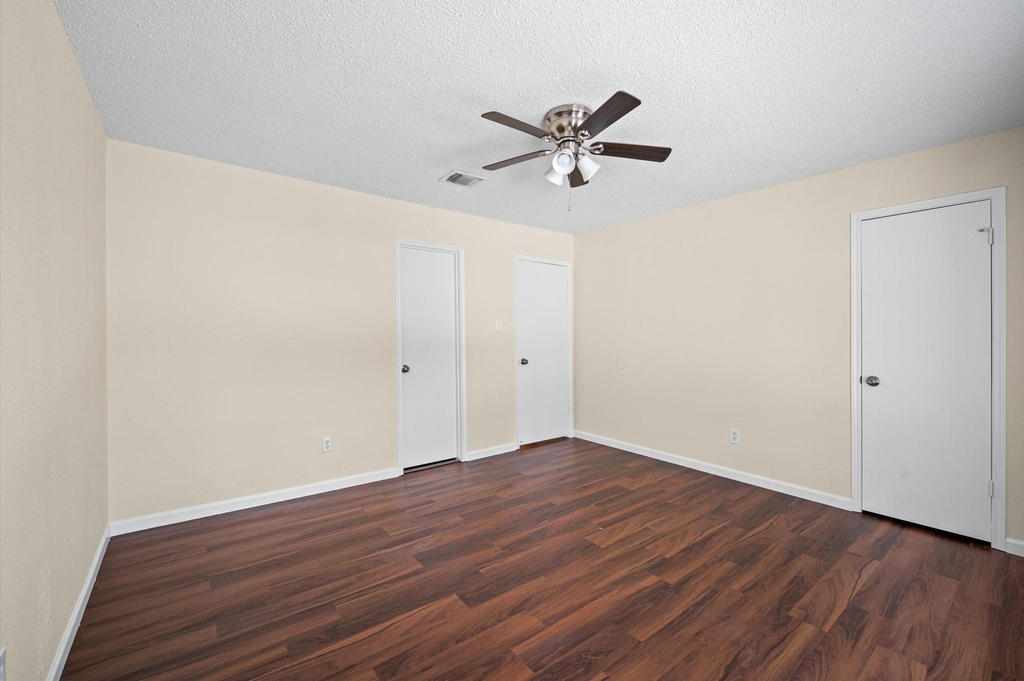 10011 Spring Place Drive - Photo 19