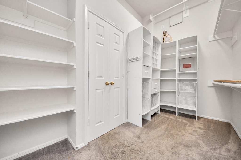 3818 S Barnett Way - Photo 36