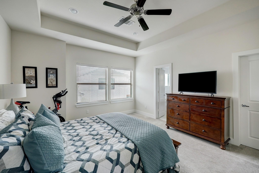 1016 Green Kensington Drive - Photo 21