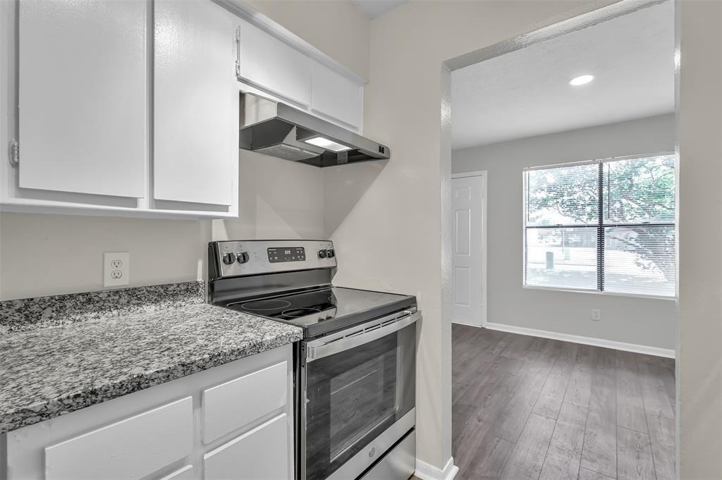 900 Holly Drive - Photo 6