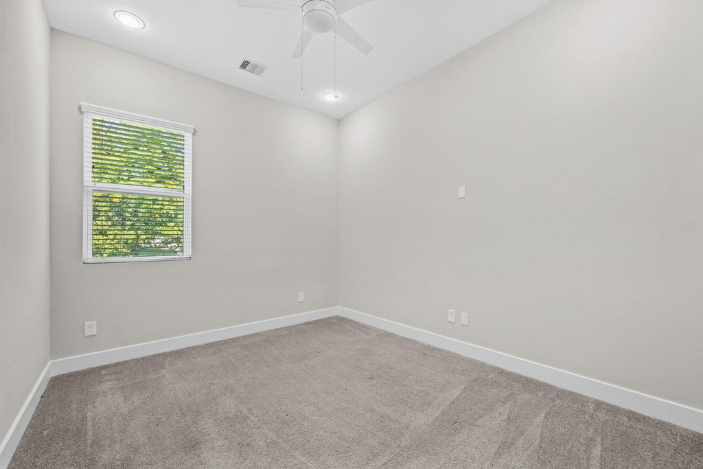 1611 Hardy Street - Photo 20