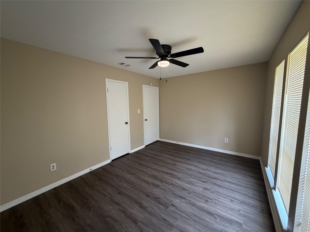 2015 Trailing Vine Road - Photo 16