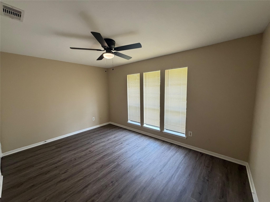 2015 Trailing Vine Road - Photo 18