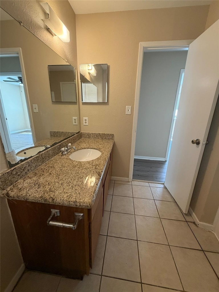 2015 Trailing Vine Road - Photo 12