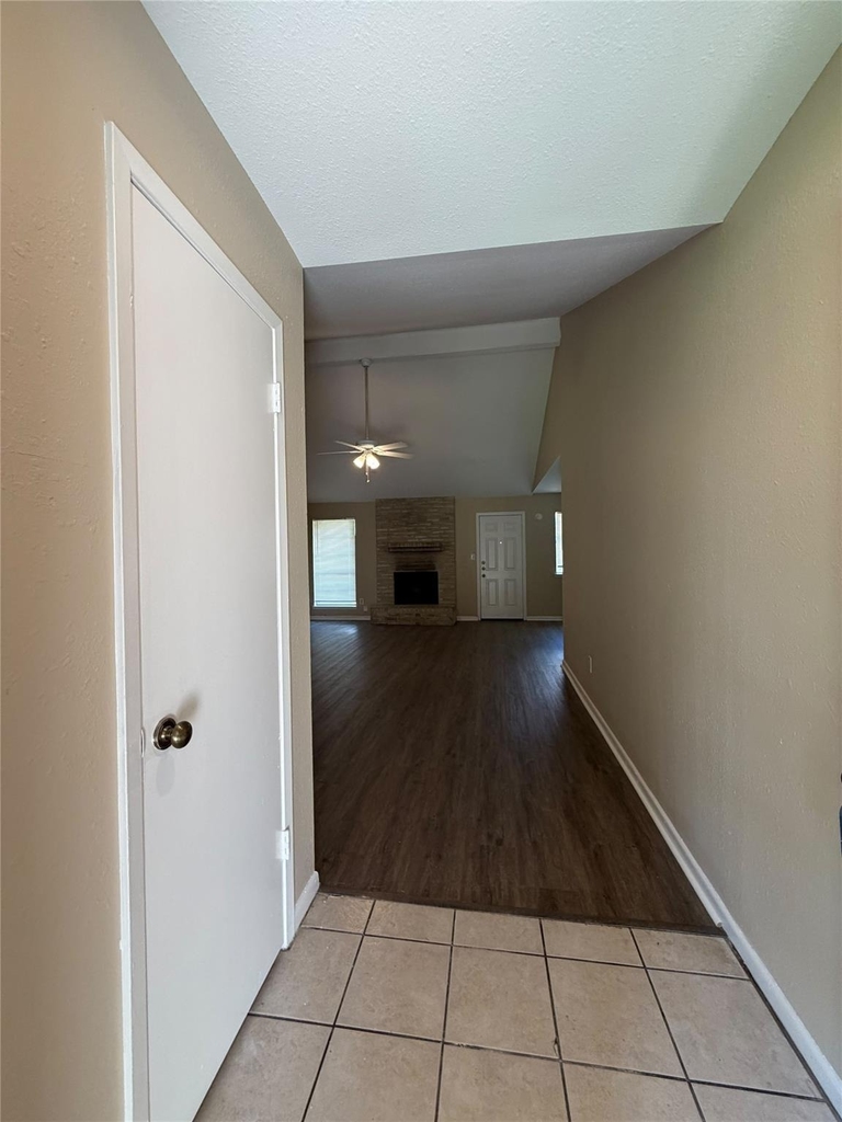 2015 Trailing Vine Road - Photo 4