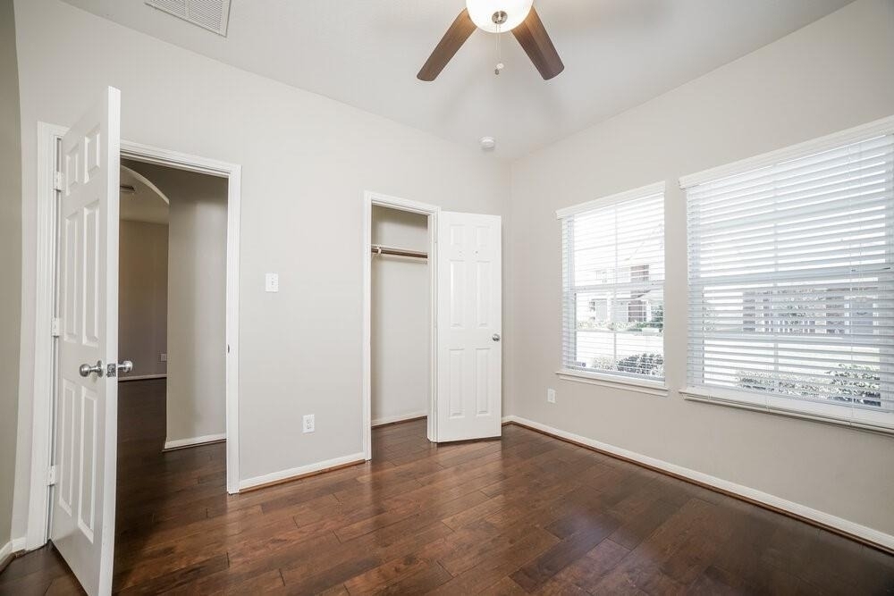 4043 Mossy Place Lane - Photo 11