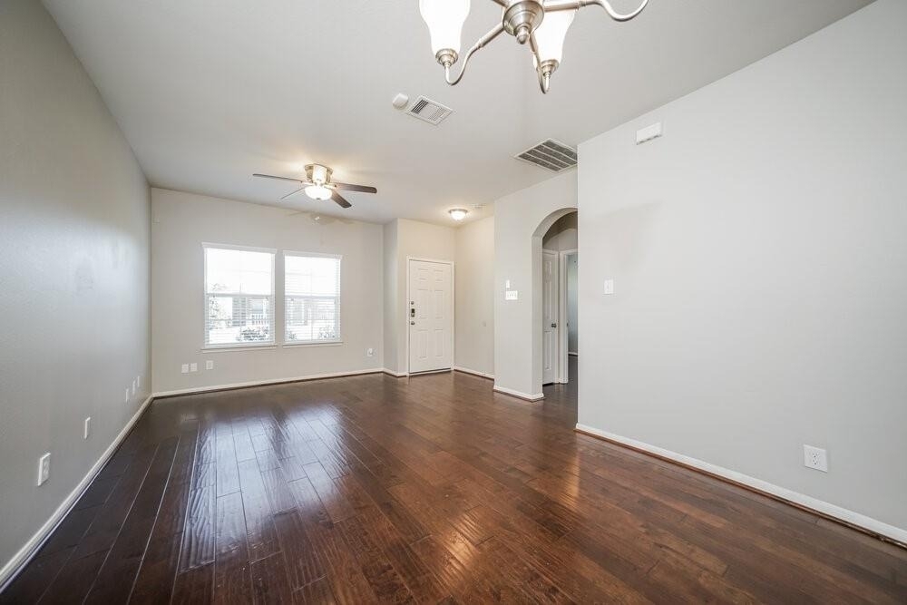 4043 Mossy Place Lane - Photo 2