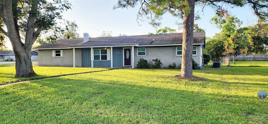 118 Lazy Lane - Photo 1