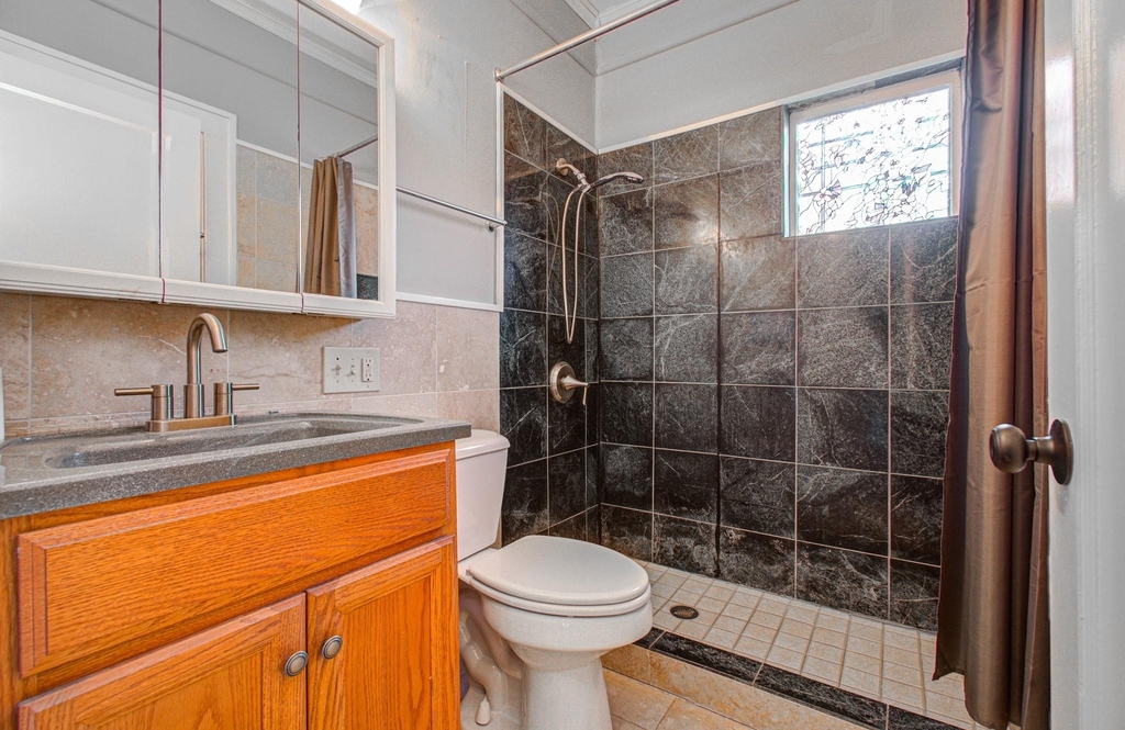 512 W Pierce Street - Photo 14