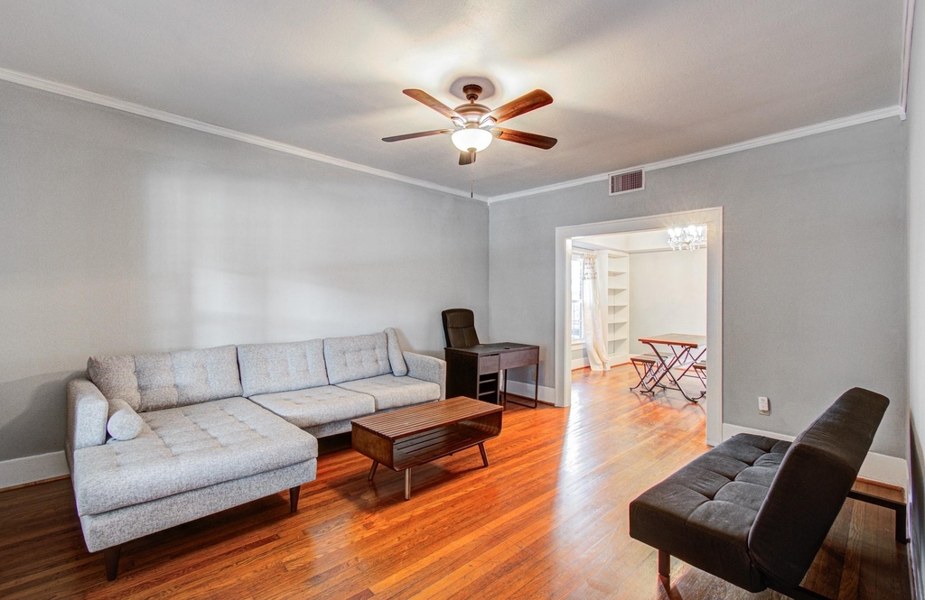 512 W Pierce Street - Photo 4