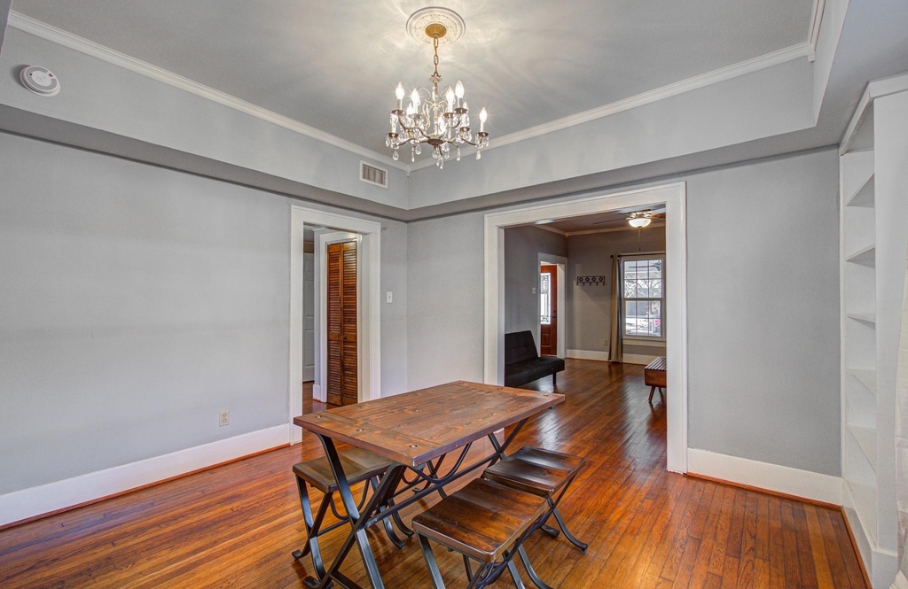 512 W Pierce Street - Photo 8