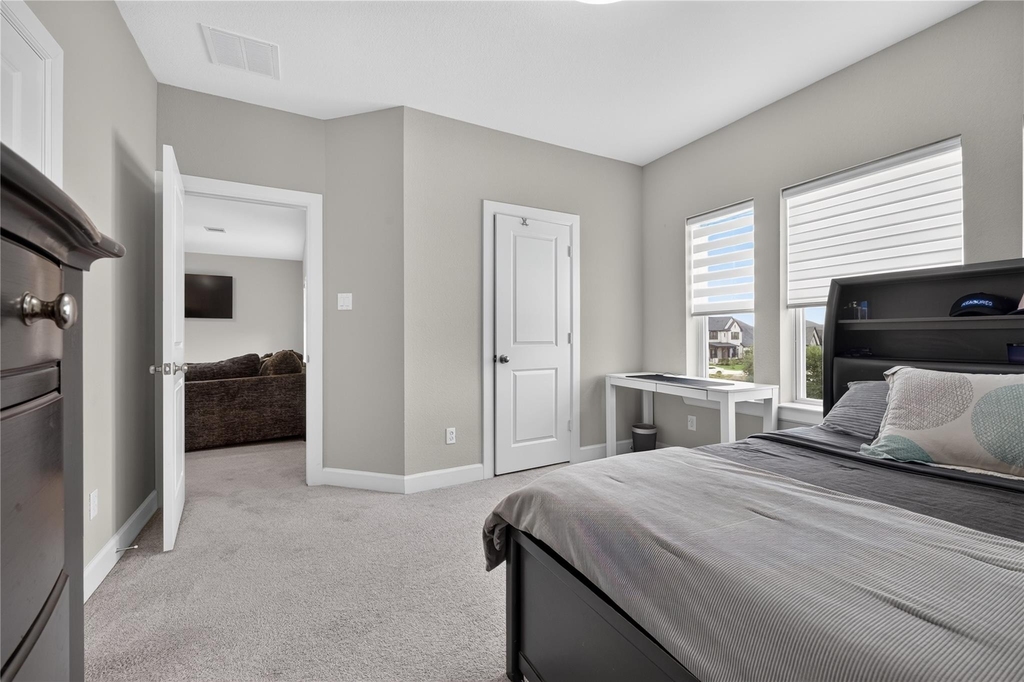 3031 Emerald Field Lane - Photo 33
