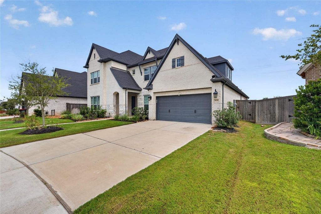 3031 Emerald Field Lane - Photo 1