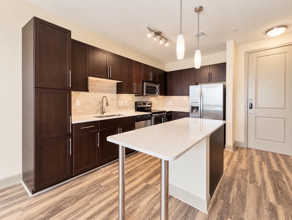 10402 Town And Country Way - Photo 4