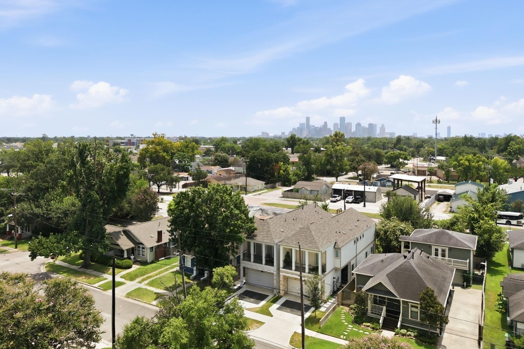 1109 Robbie Street - Photo 20