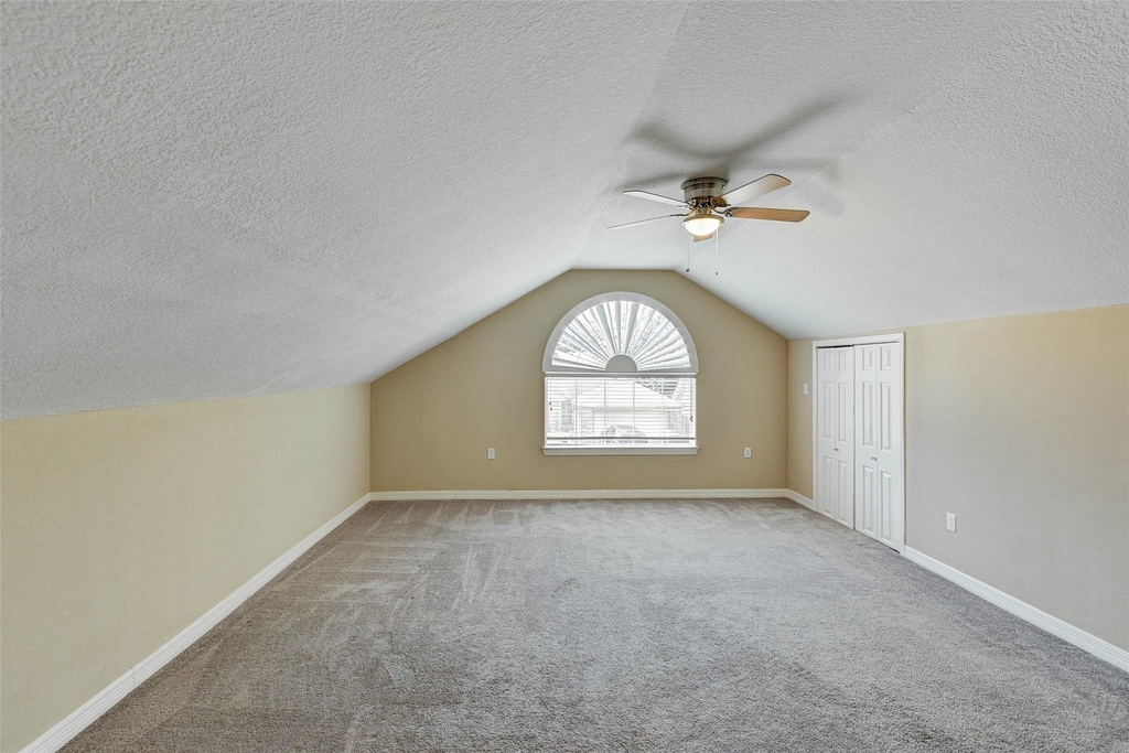 2919 Crest Park Drive - Photo 17