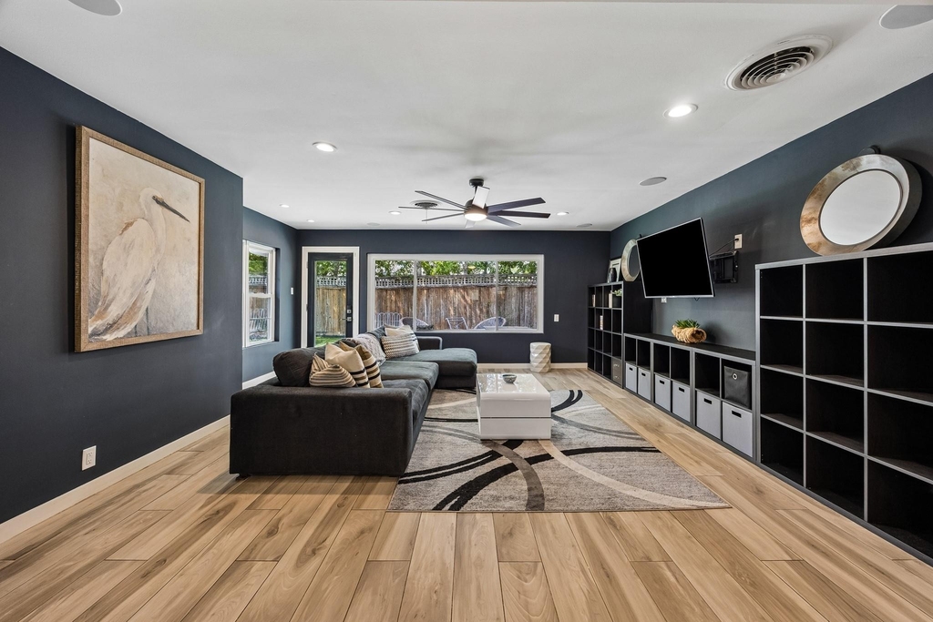3010 Conway Street - Photo 6