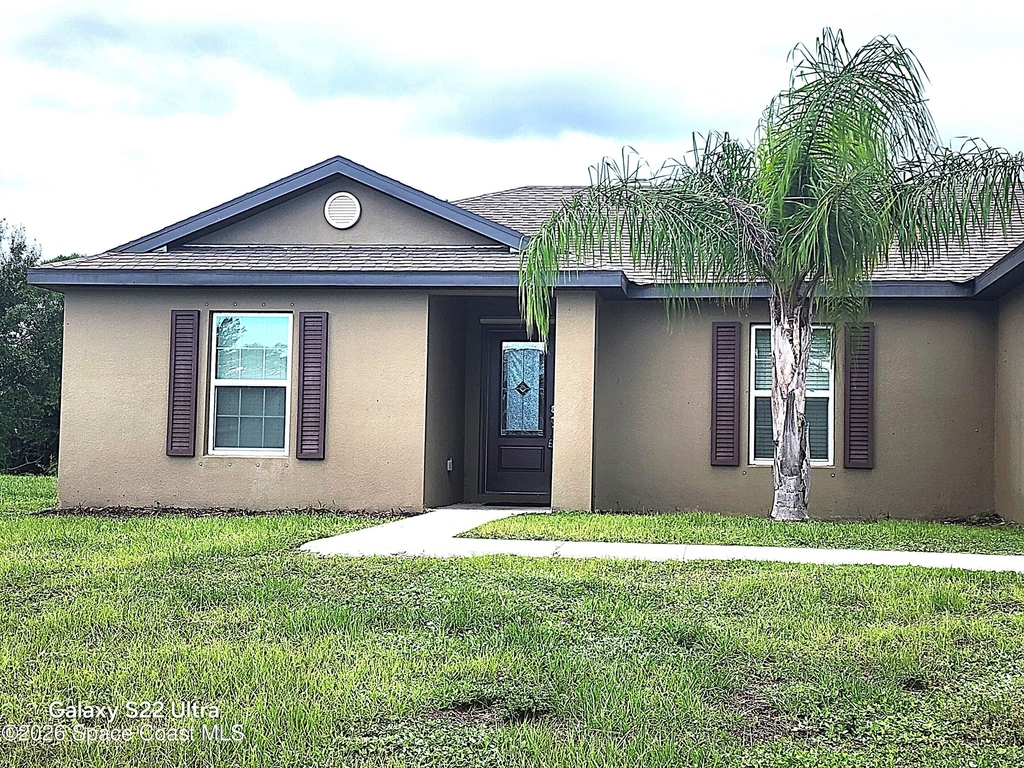 1360 Van Dyke Avenue Se - Photo 1