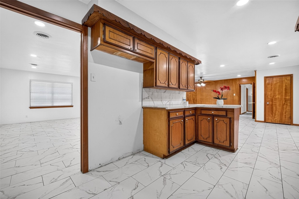 16407 Mahan Road - Photo 16