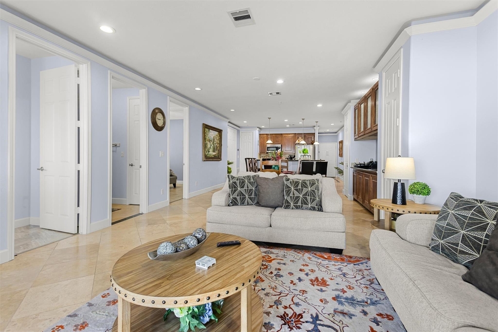 7039 Kingston Cove Lane - Photo 18