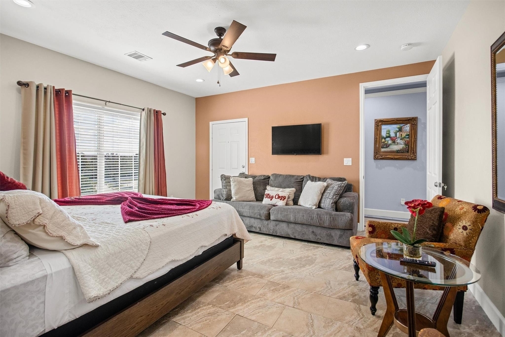 7039 Kingston Cove Lane - Photo 5