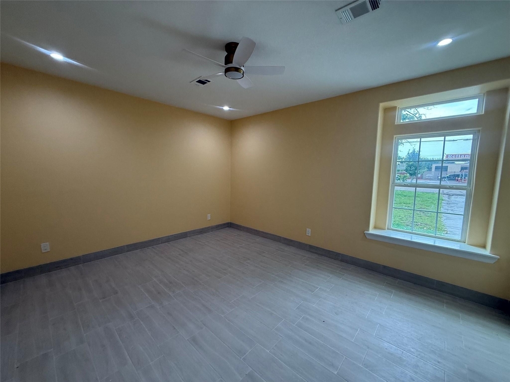 903 Harris Avenue - Photo 8