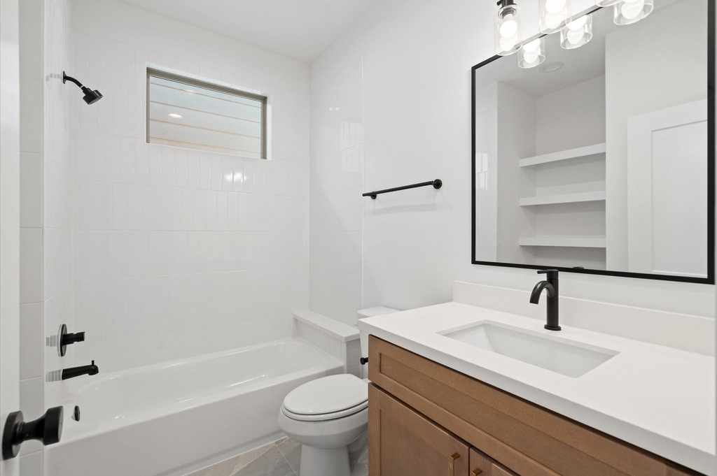 7807 Amelia Road - Photo 17