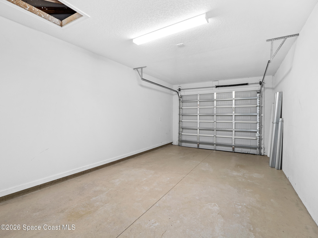 1677 Lizette Street Se - Photo 22