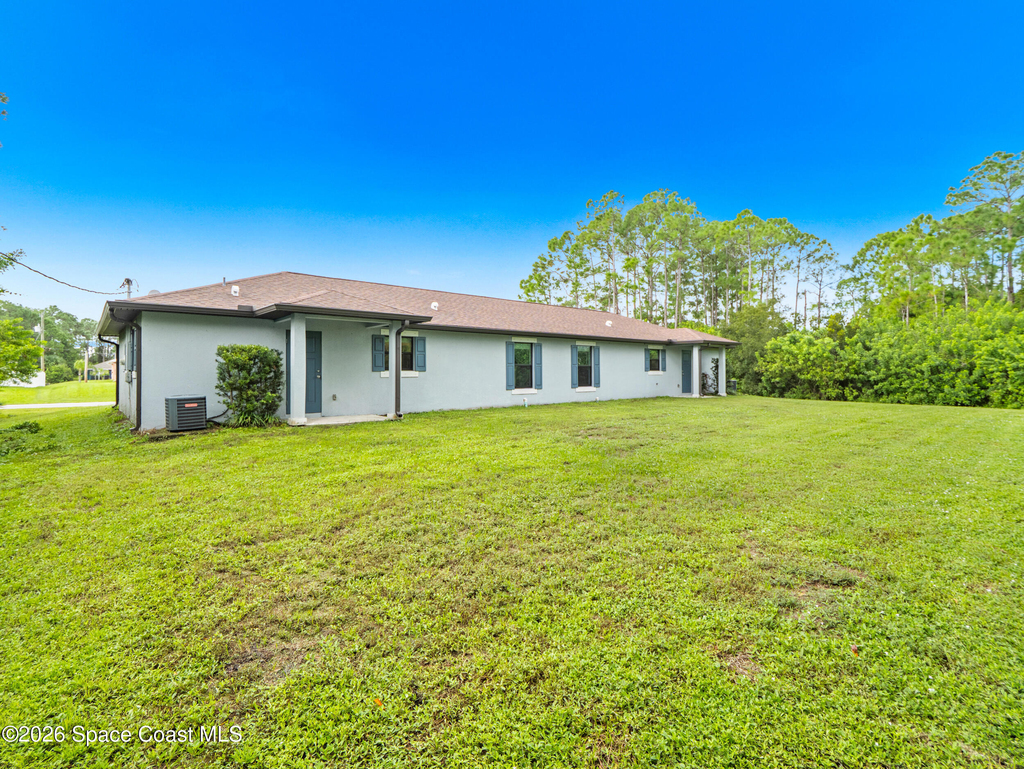 1677 Lizette Street Se - Photo 7