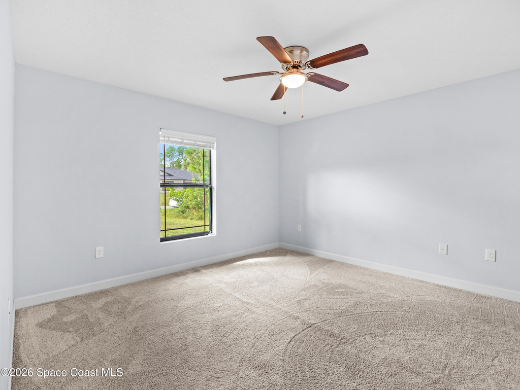 1677 Lizette Street Se - Photo 14
