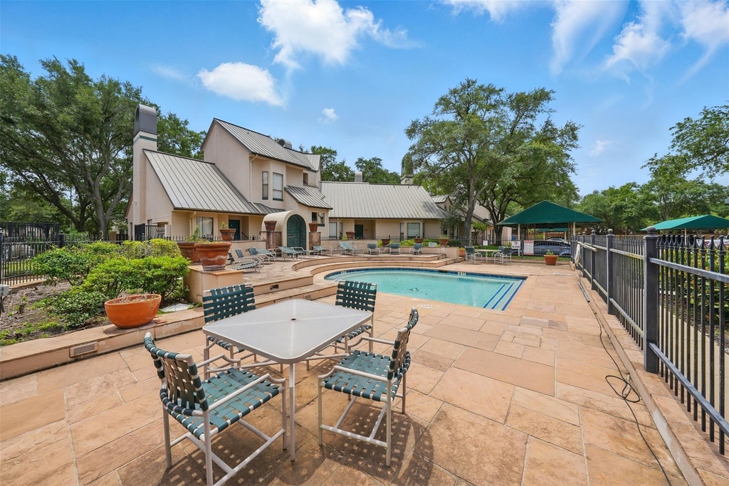 4144 Greystone Way - Photo 24