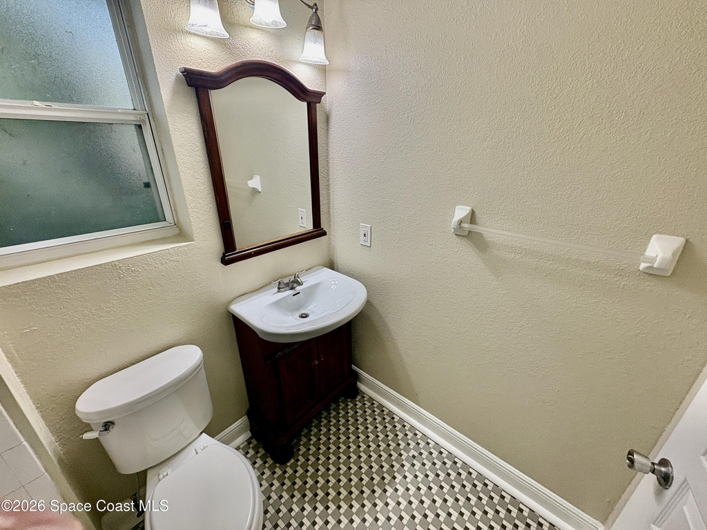 7 Oak Street - Photo 6