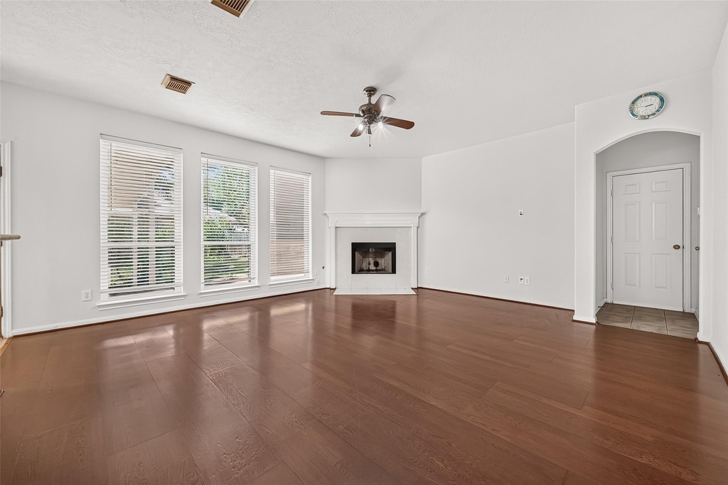 12110 Laurel Court - Photo 12