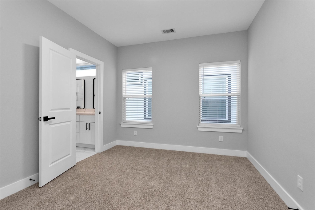 6918 Dumble Street - Photo 25