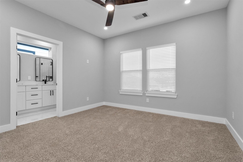 6918 Dumble Street - Photo 21