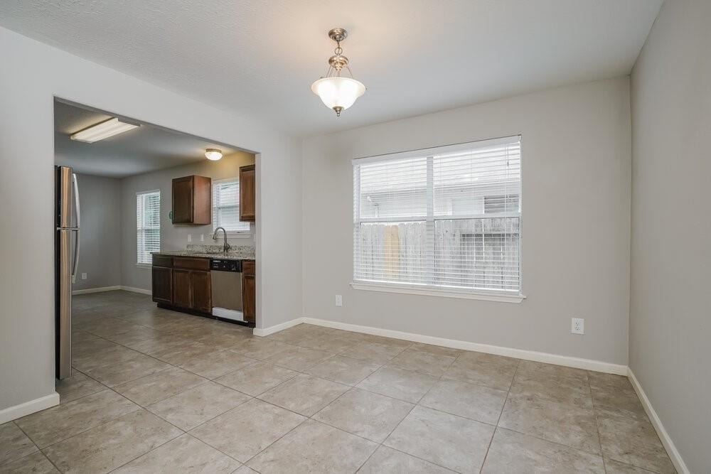 2823 Cypress Island Drive - Photo 5