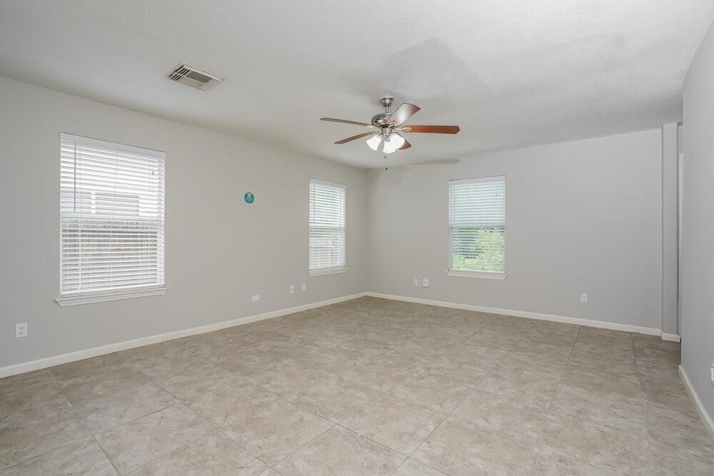 2823 Cypress Island Drive - Photo 4