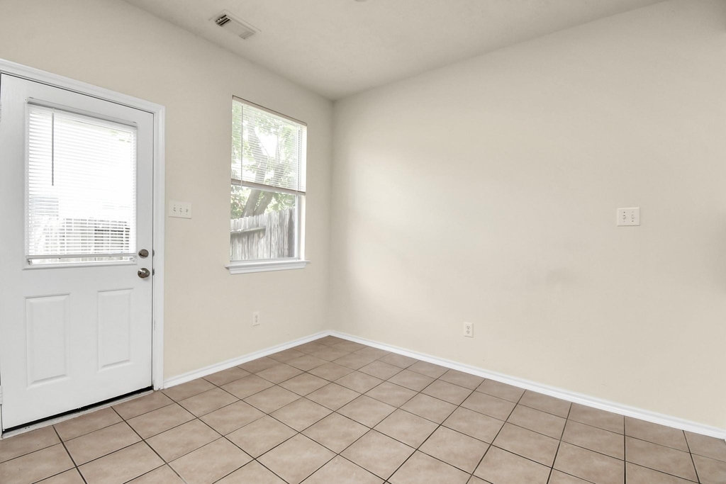 139 Benedict Canyon Loop - Photo 9