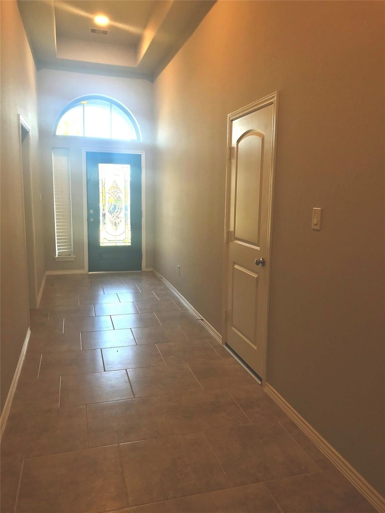 23826 Via Viale Drive - Photo 2