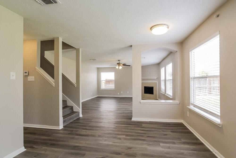 31518 Kingston Village Drive - Photo 3