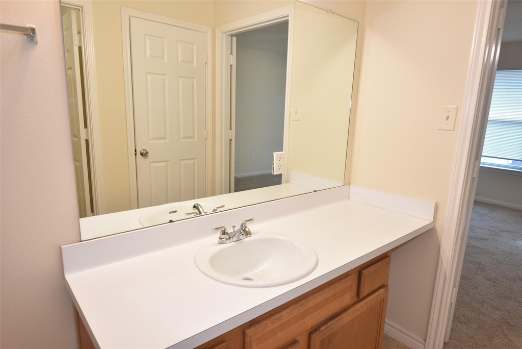 10069 Sharpton Drive - Photo 20