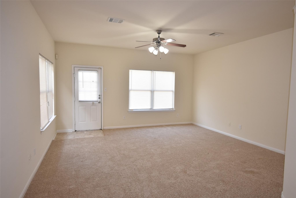 10069 Sharpton Drive - Photo 5