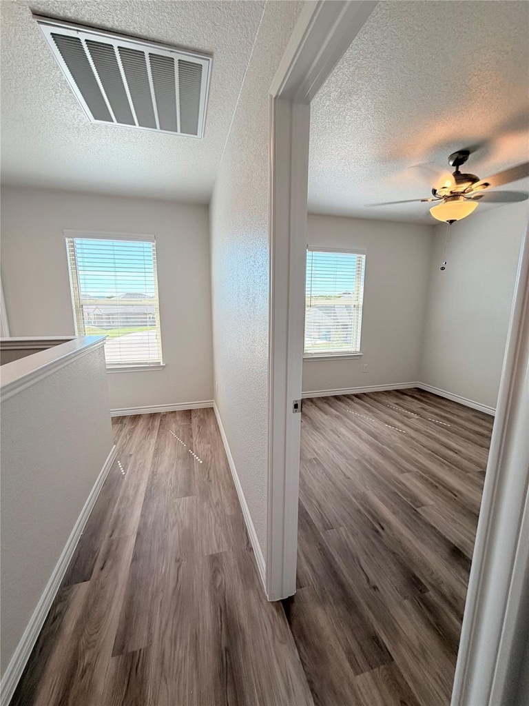 512 Adley Avenue - Photo 3