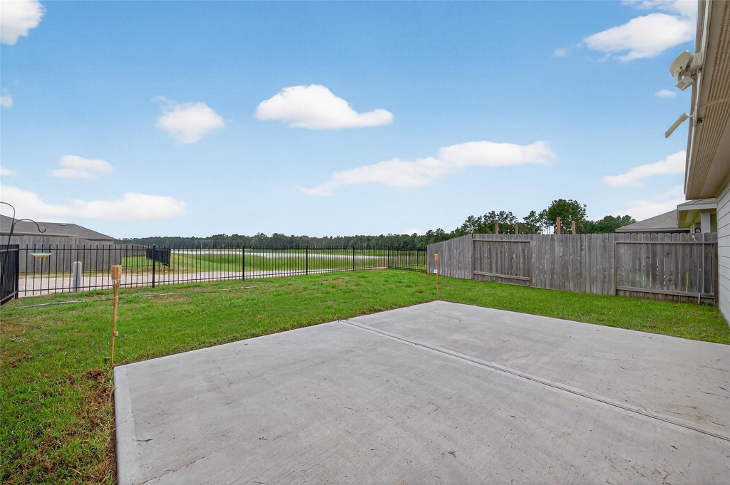 16600 Lonely Pines Drive - Photo 28