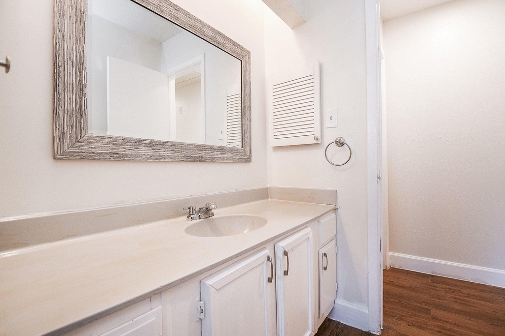 506 Dalewood Drive - Photo 9
