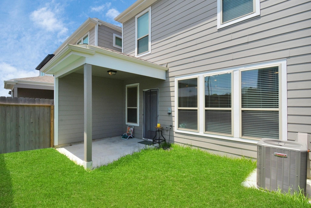 1722 Summerlyn Terrace Drive - Photo 25