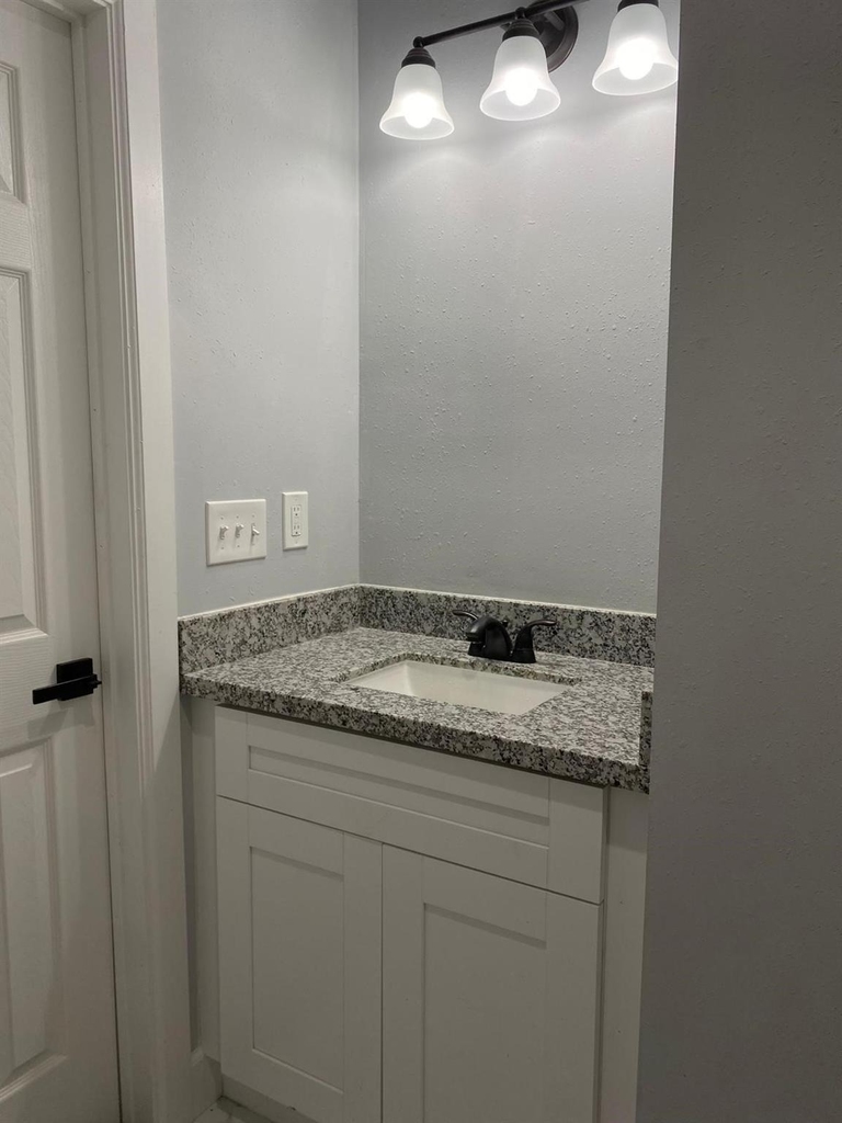 5502 Heron Drive - Photo 12