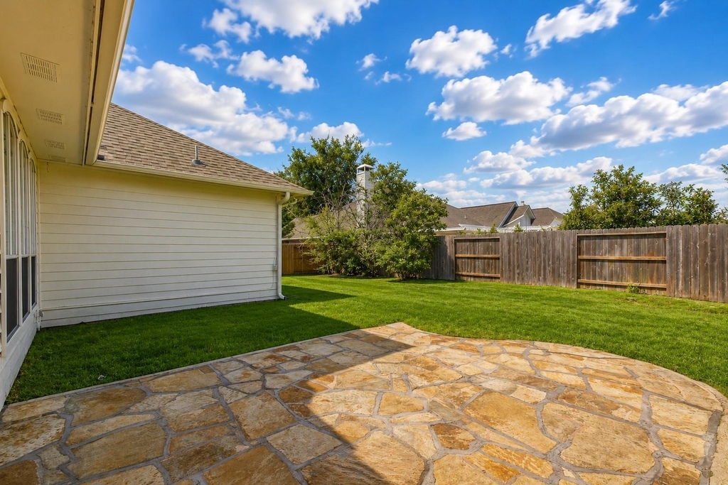 1714 Bumelia Court - Photo 23