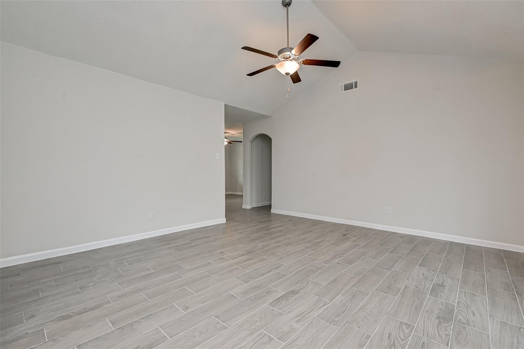 17114 Folsom Drive - Photo 14