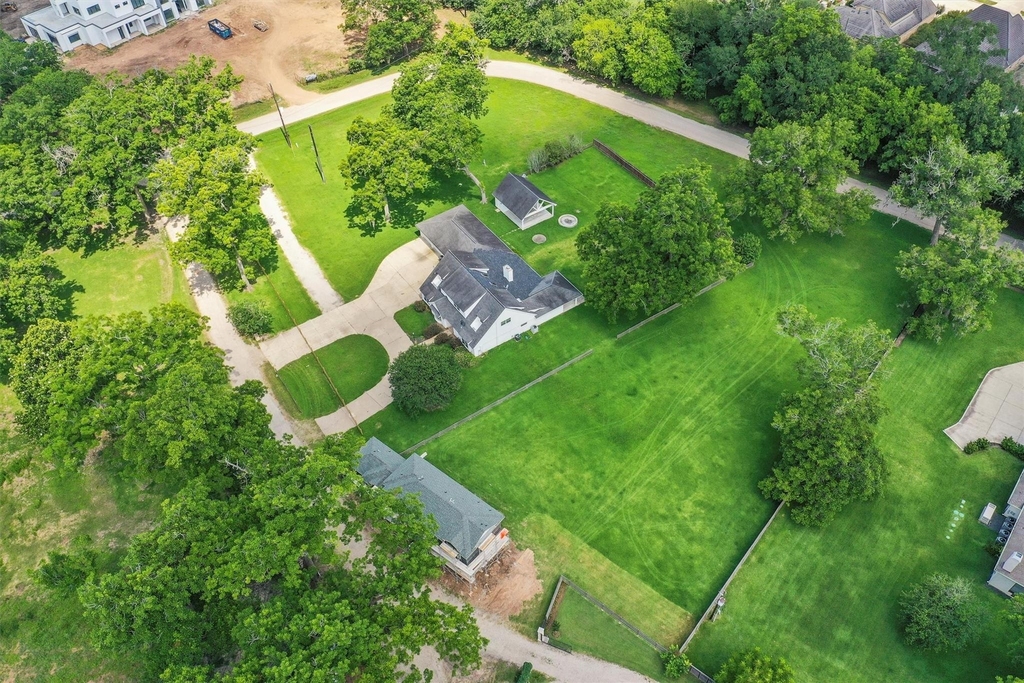 5511 Greentree Drive Drive - Photo 3